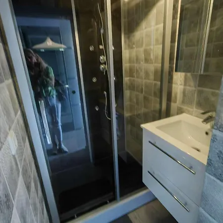 Rénové, Terrasse, Piscine, Proche Et Loisirs, Parking, Wi-fi, équipements Bébé Inclus - Fr-1-607-165 * Agde