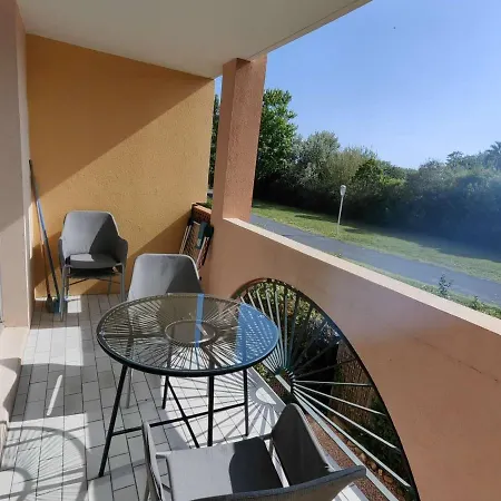 Renove Avec Terrasse, Climatisation, Proche - Fr-1-607-165 Appartement